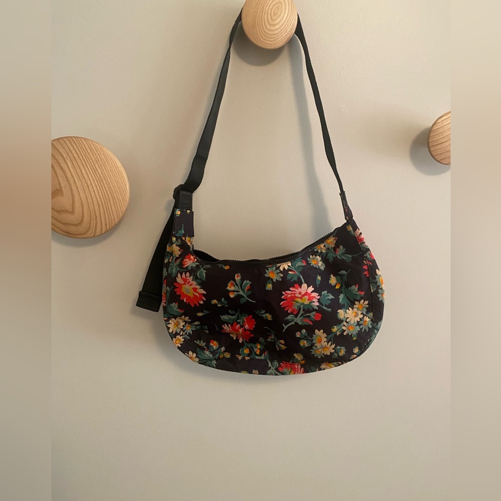 Laura Ashley x BAGGU crescent bag